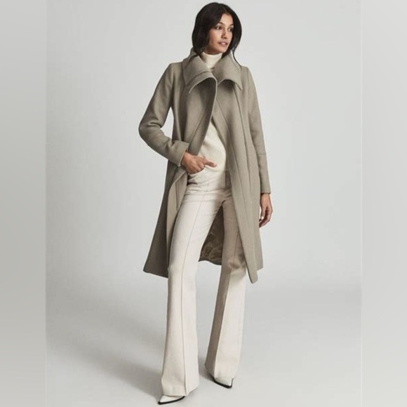 Reiss Jackets & Blazers - Reiss Roxi Wool Blend Coat in Taupe